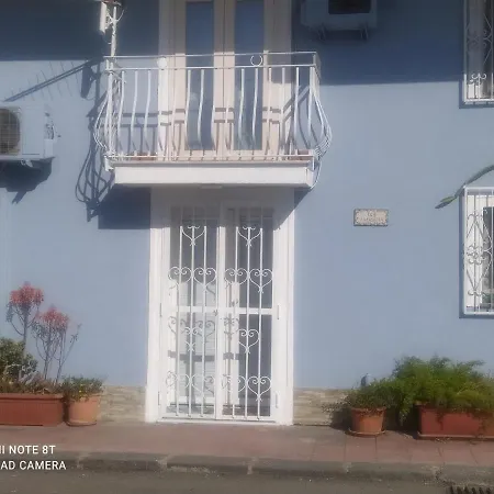 La Casetta Azzurra Naxos * جيارديني ناكسوس